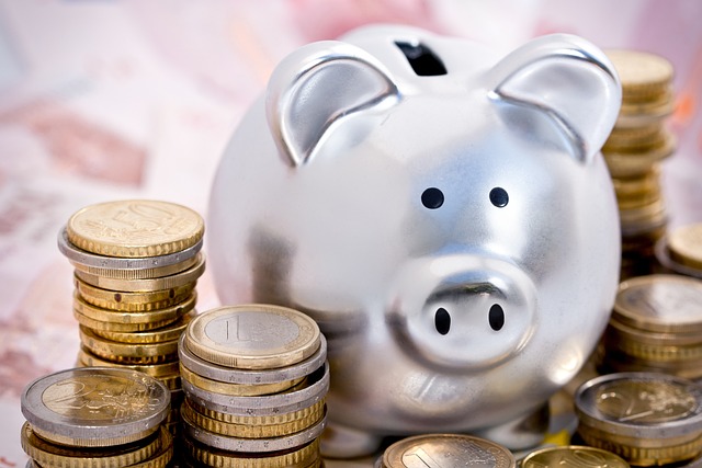 Comment épargner avec un petit salaire