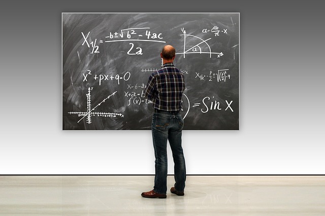 Professeur de maths.
